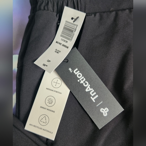 Aritzia TnaMOVE™ Brisk Jogger - Picture 4 of 4